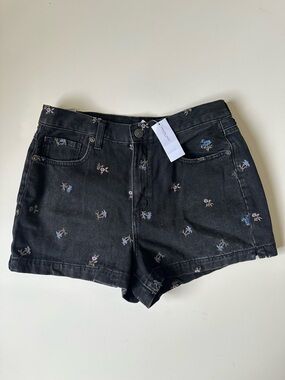 American Eagle Floral Mom Denim Shorts |Black Multi NWT~8